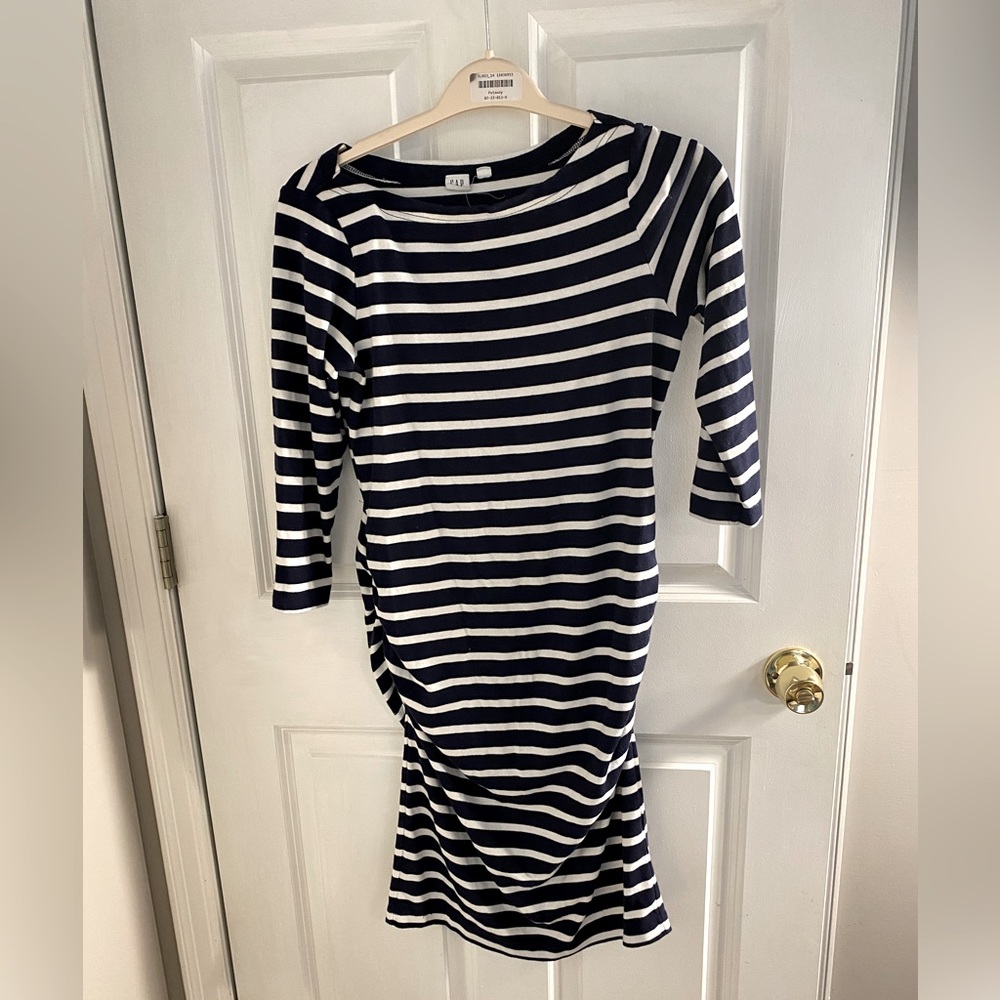 Gap Maternity boatneck dress striped navy and white - M